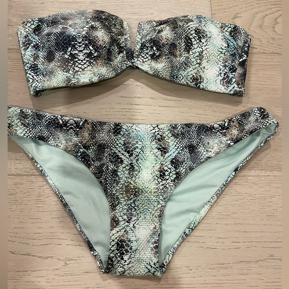 Victorias Secret bikini